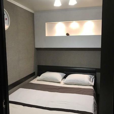 Apartments Gagarina 72 Krivoy Rog Luaran gambar